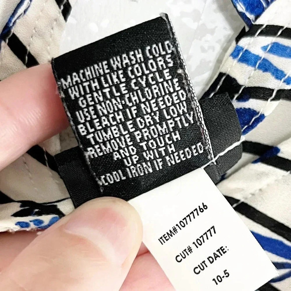 Torrid Blue & White Floral Striped Strappy Back Blouse Women's Plus Size 00 - Picture 6 of 6